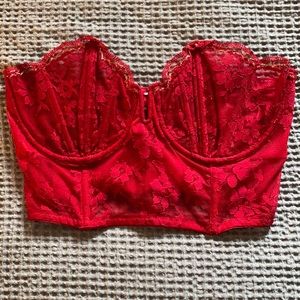 Red Victoria Secret top. Size: 34D